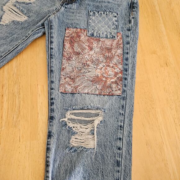 Kancan 90's Boyfriend Patch Denim Jeans Boho Sz 9/28 EUC - Picture 7 of 12
